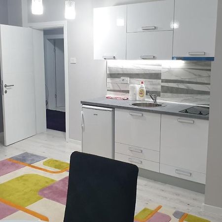 Ni Apartman Sweet Dreams 2 아파트 호텔 외부 사진