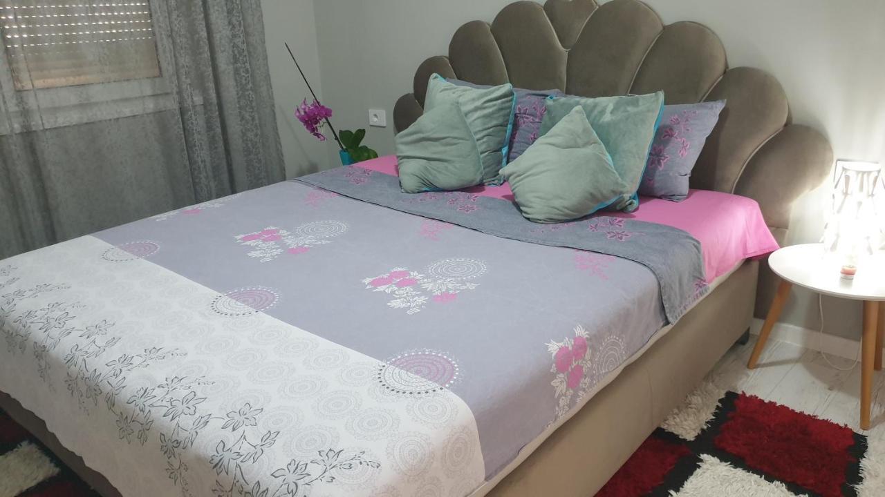 Ni Apartman Sweet Dreams 2 아파트 호텔 외부 사진